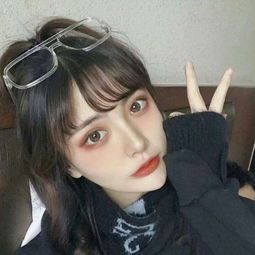 女主播被快递包裹炸伤